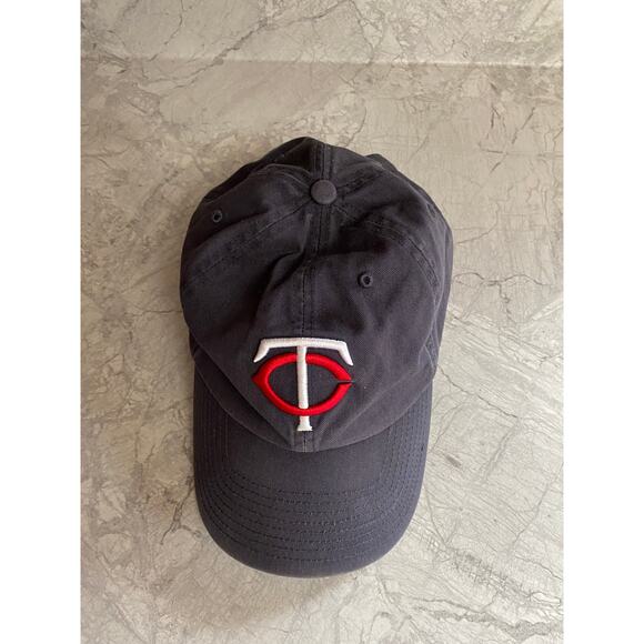 Minnesota Twins Faded Blue '47 Brand Strapback Hat - Picture 3 of 9